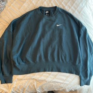 Nike Oversized Teal Crewneck Size M